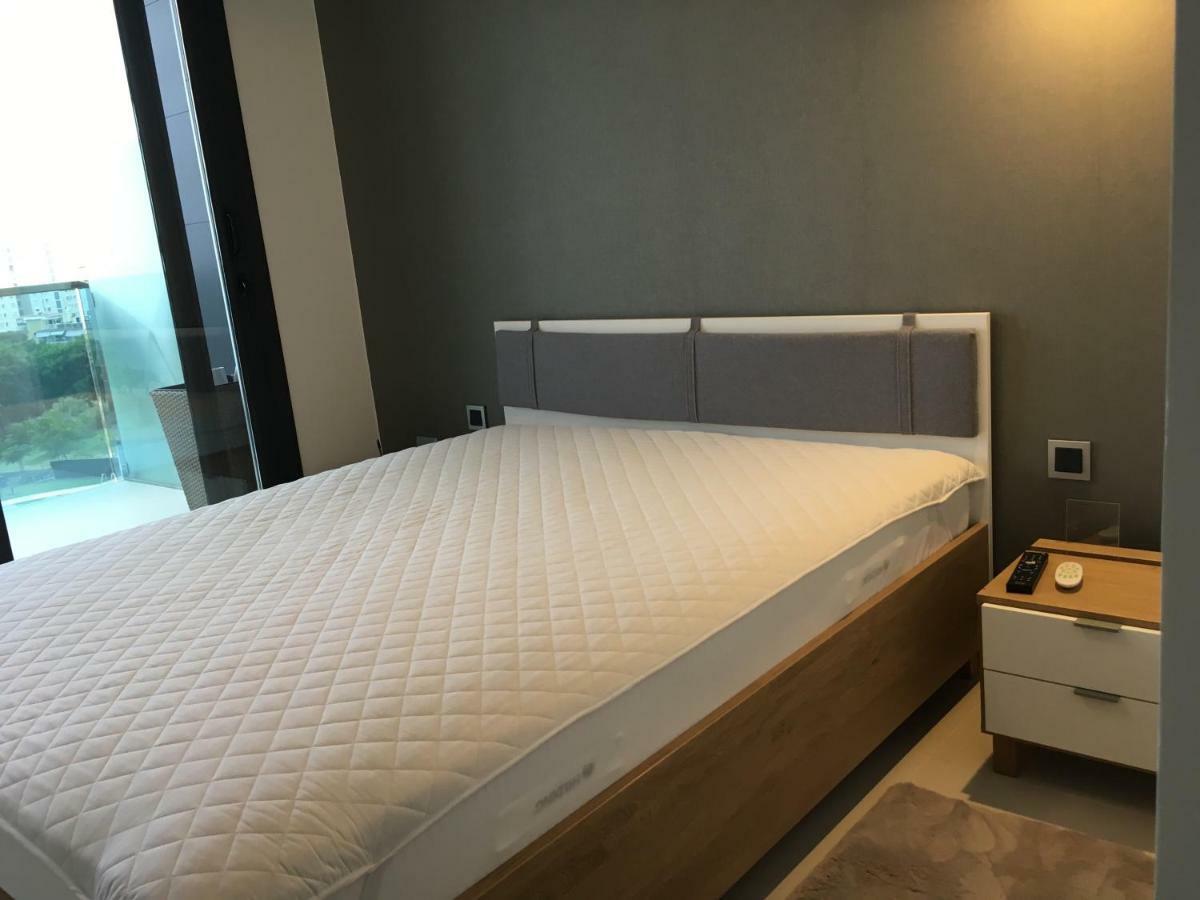 Sunset Drive 90210 Apartment เบนิดอร์ม ภายนอก รูปภาพ