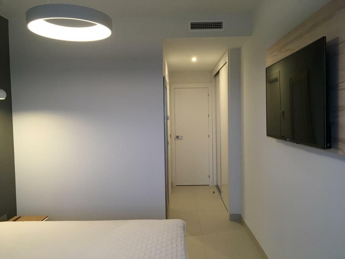 Sunset Drive 90210 Apartment เบนิดอร์ม ภายนอก รูปภาพ