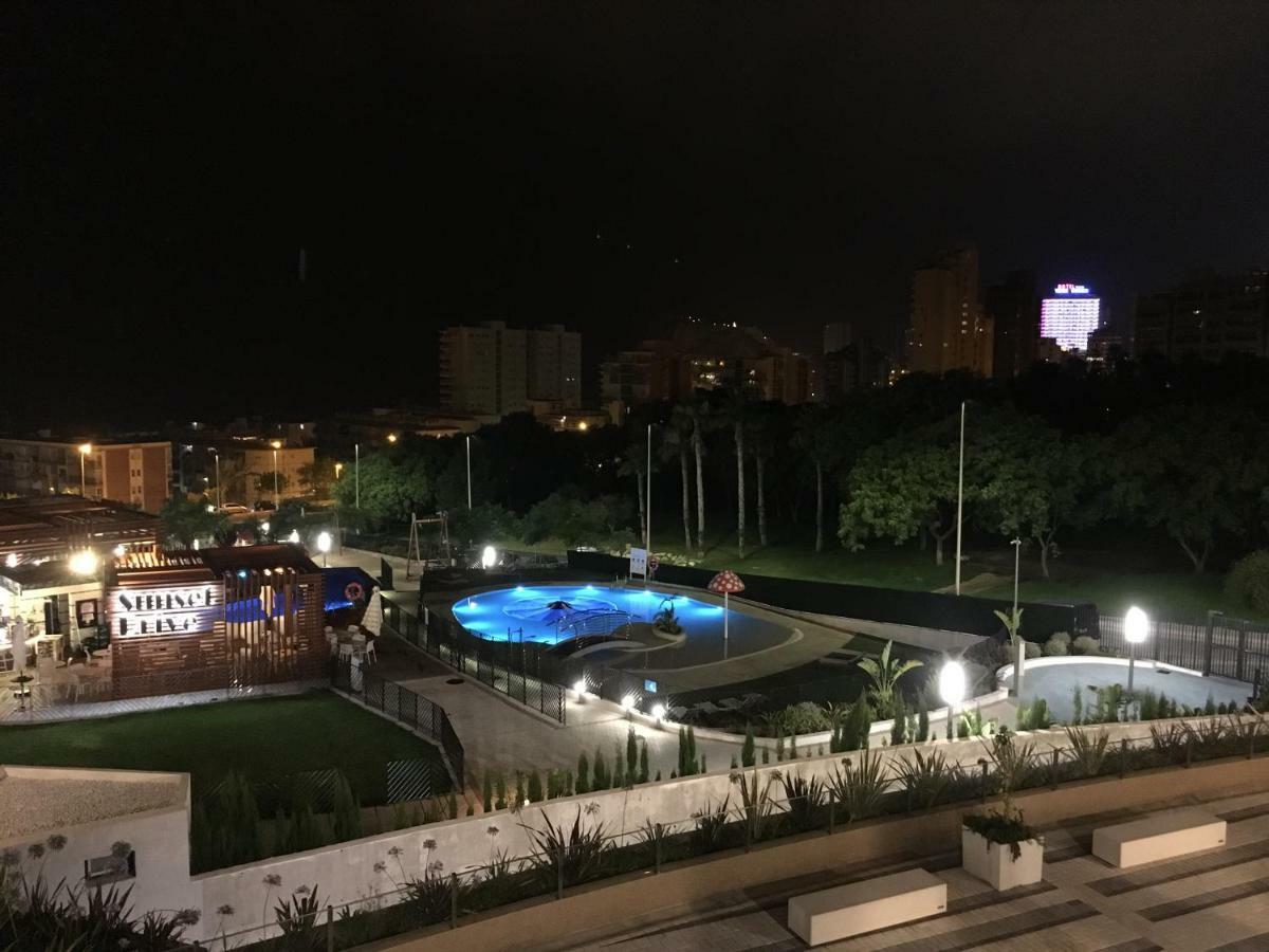 Sunset Drive 90210 Apartment เบนิดอร์ม ภายนอก รูปภาพ